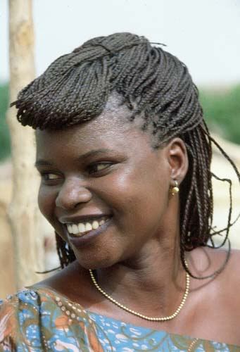femme Malienne tresse : www.shenoc.com